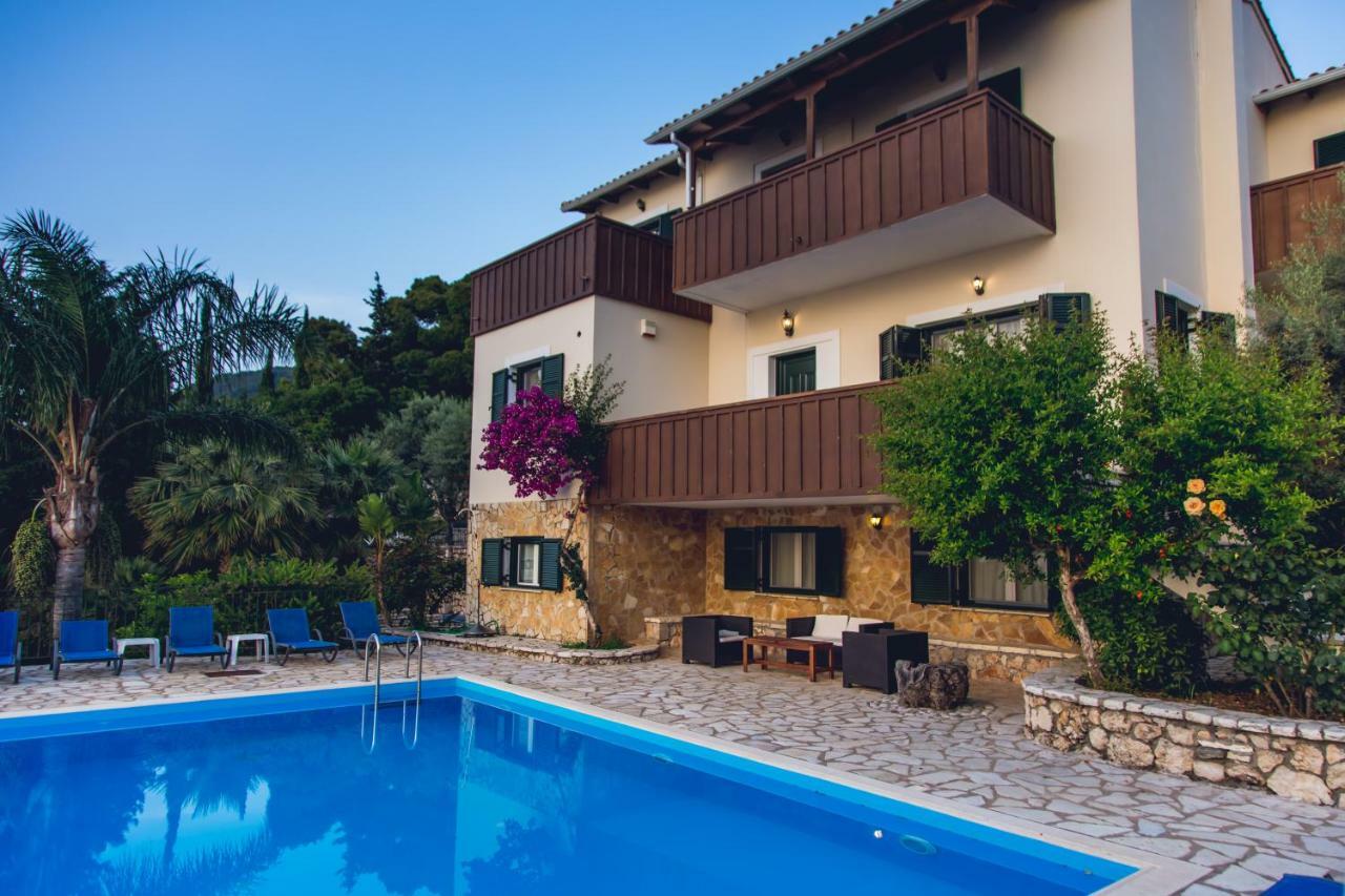 Villa Niriis Agios Nikitas Exterior photo